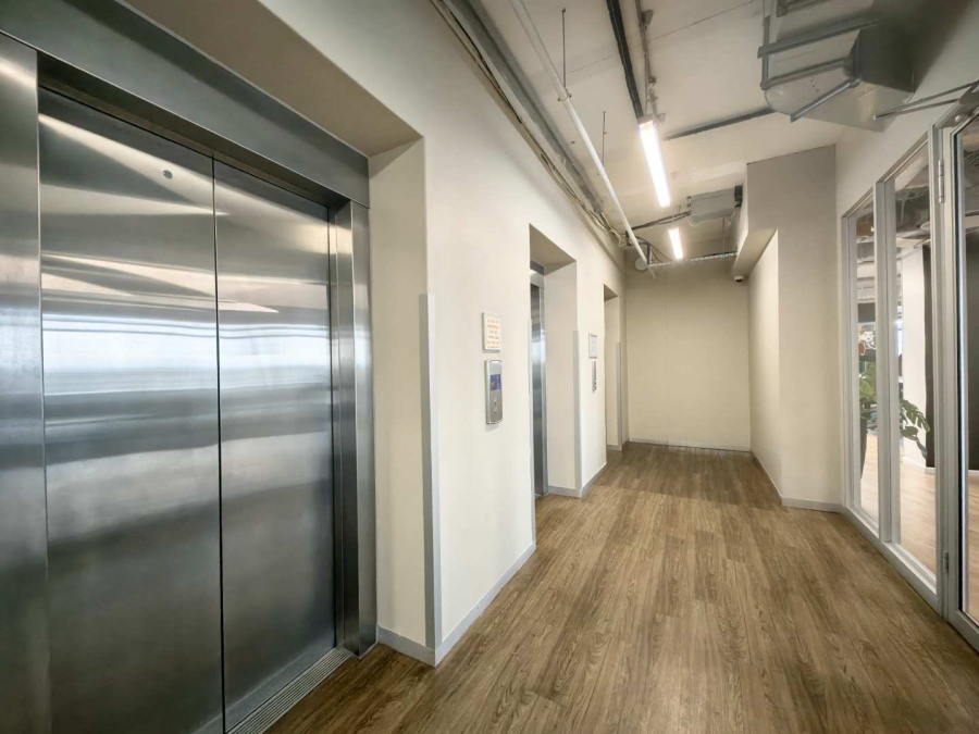 To Let commercial Property for Rent in Woodstock Western Cape